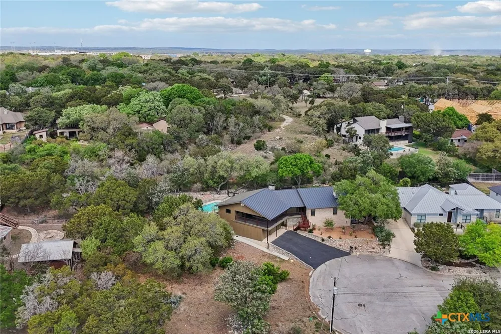 718 Starcrest New Braunfels, TX 78130