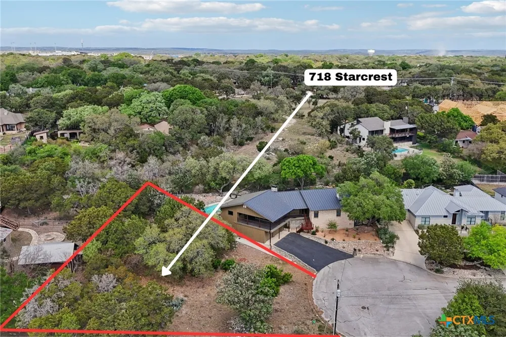 718 Starcrest New Braunfels, TX 78130