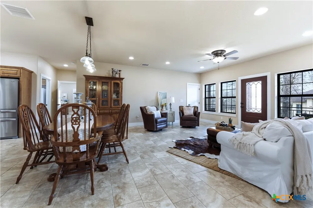 203 Champions (TWO HOMES) Boulevard La Vernia, TX 78121