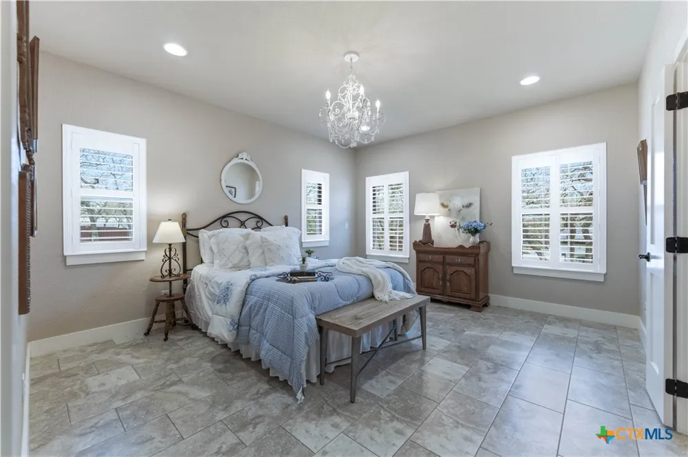203 Champions (TWO HOMES) Boulevard La Vernia, TX 78121