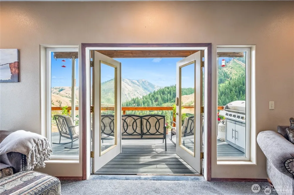 9505 Plateau Road Cashmere, WA 98815