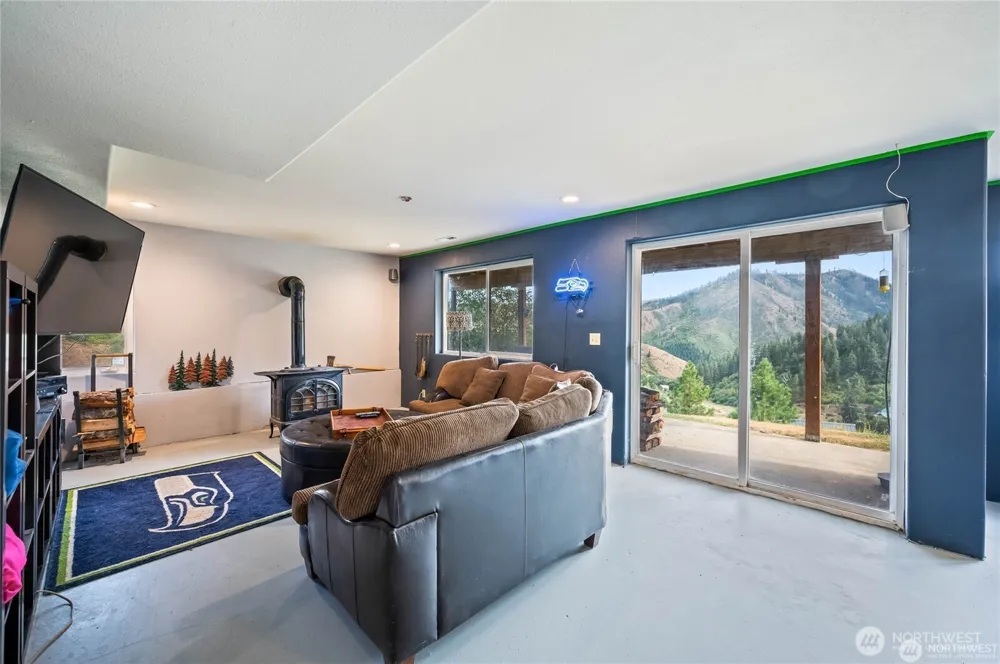 9505 Plateau Road Cashmere, WA 98815