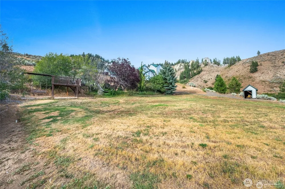 9505 Plateau Road Cashmere, WA 98815
