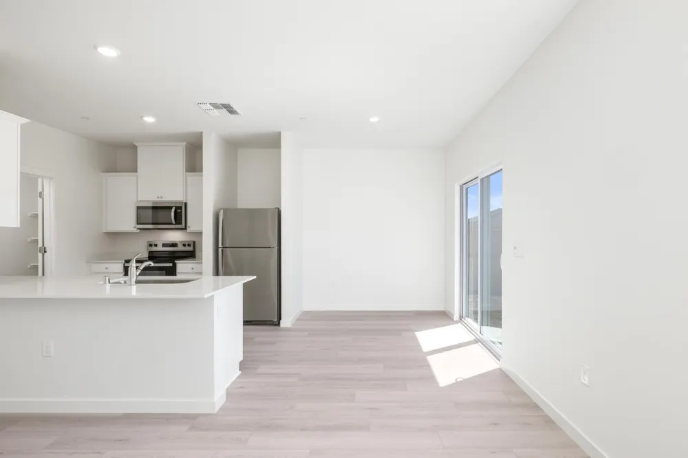 2283 Ghirardelli Linda, CA 95901