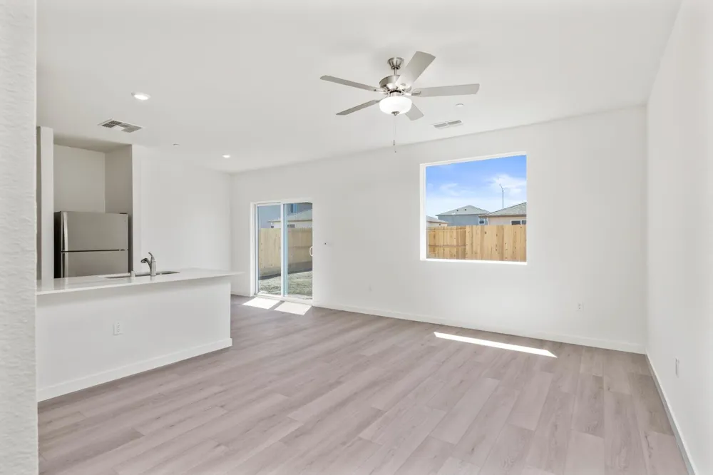 2283 Ghirardelli Linda, CA 95901