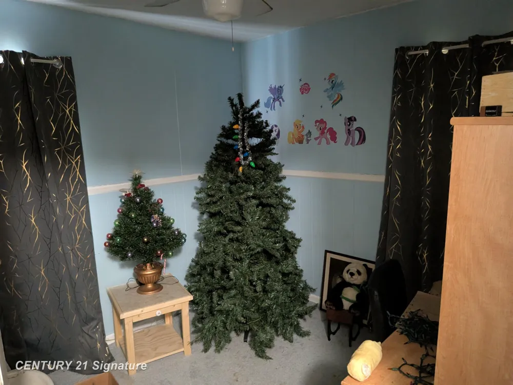 717 Huron Street Flint City, MI 48507