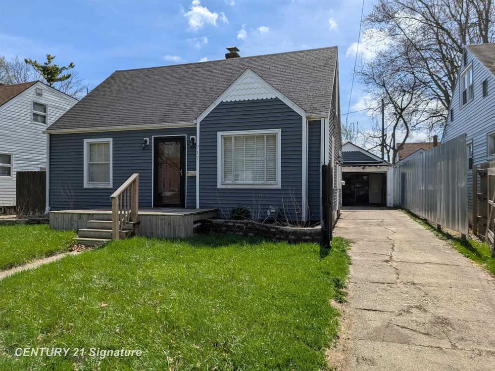 717 Huron Street Flint City, MI 48507