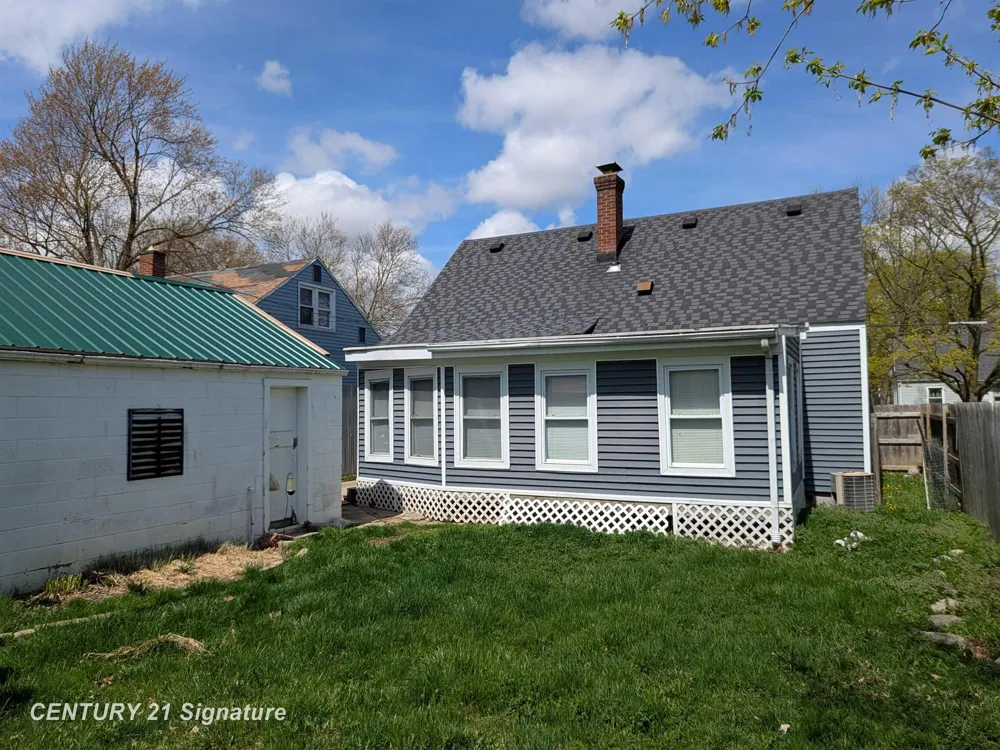 717 Huron Street Flint City, MI 48507