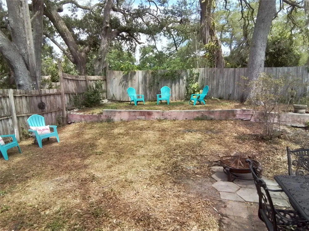 5487 70TH WAY St Petersburg, FL 33709