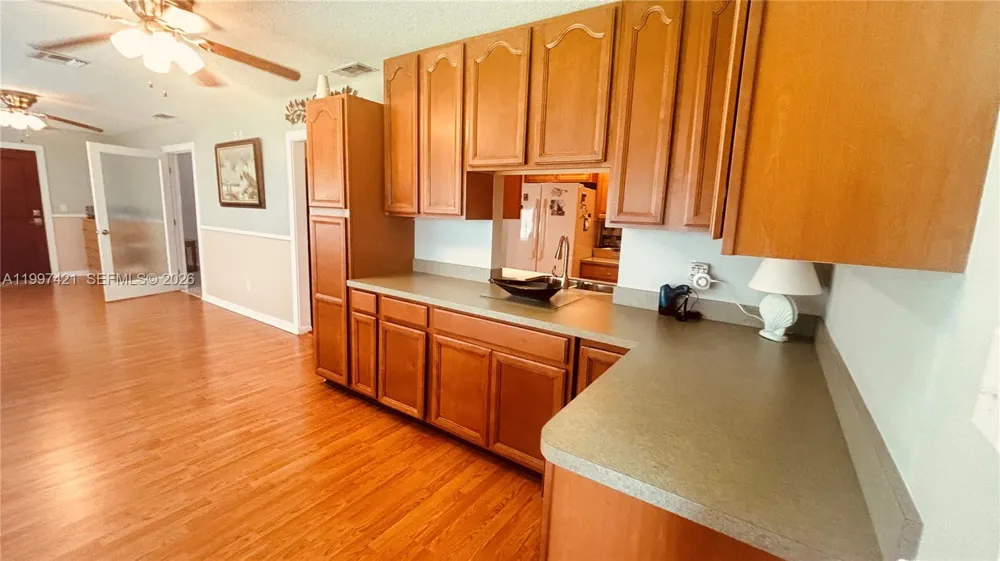 1920 Eucalyptus Ave Hutchinson Island, FL 34949