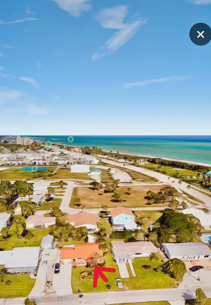 1920 Eucalyptus Ave Hutchinson Island, FL 34949