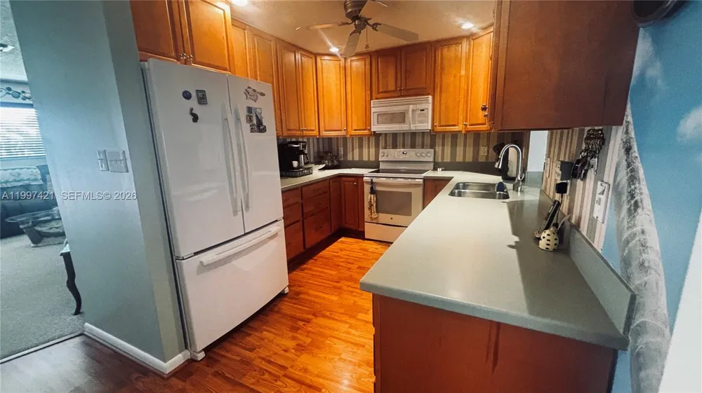 1920 Eucalyptus Ave Hutchinson Island, FL 34949