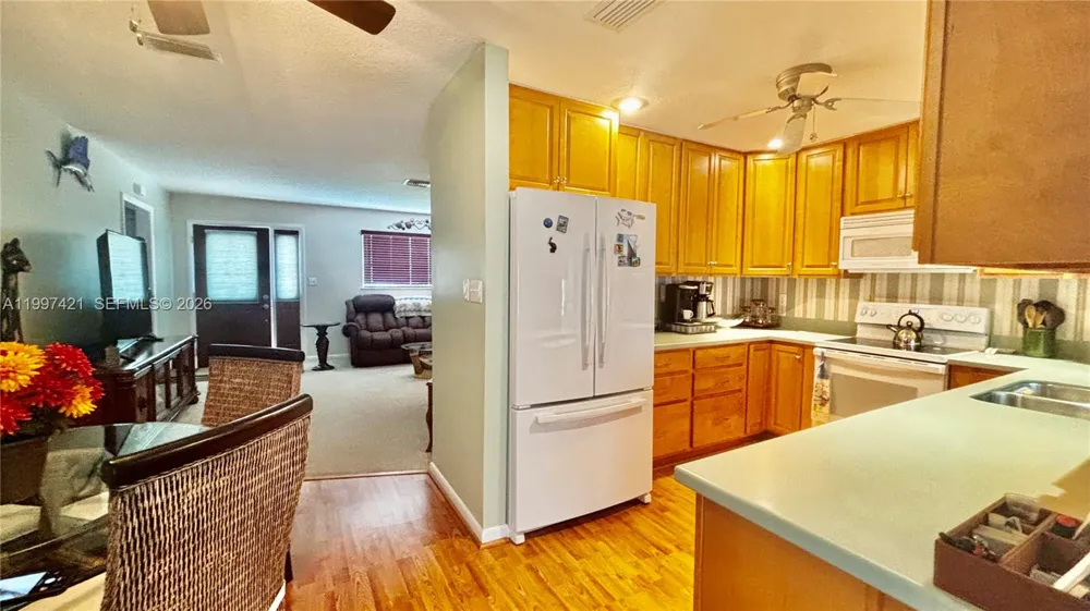 1920 Eucalyptus Ave Hutchinson Island, FL 34949