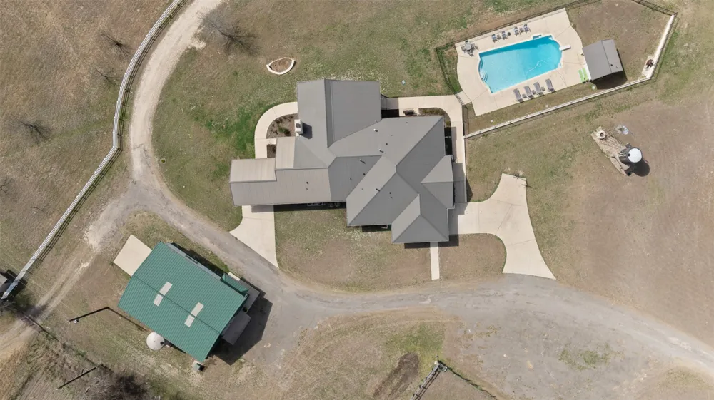 Address Not Shown Holland, TX 76534