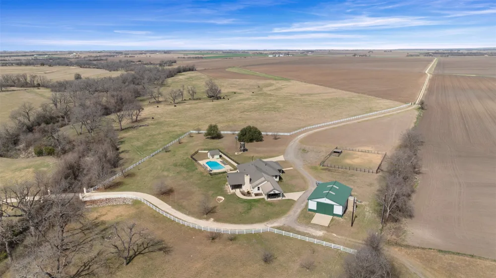 Address Not Shown Holland, TX 76534