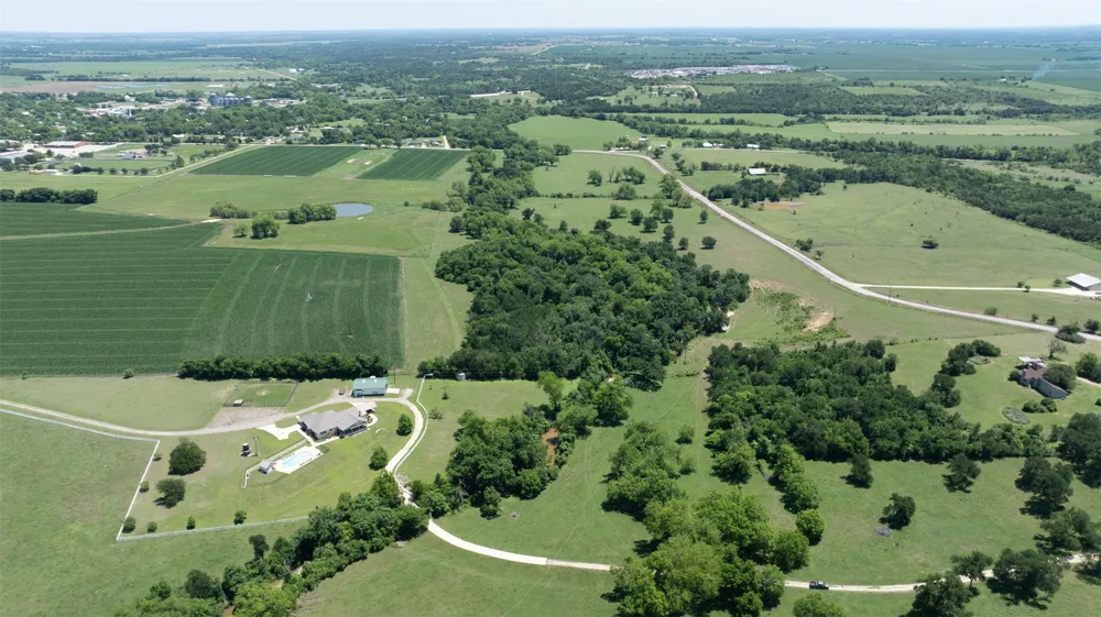 Address Not Shown Holland, TX 76534
