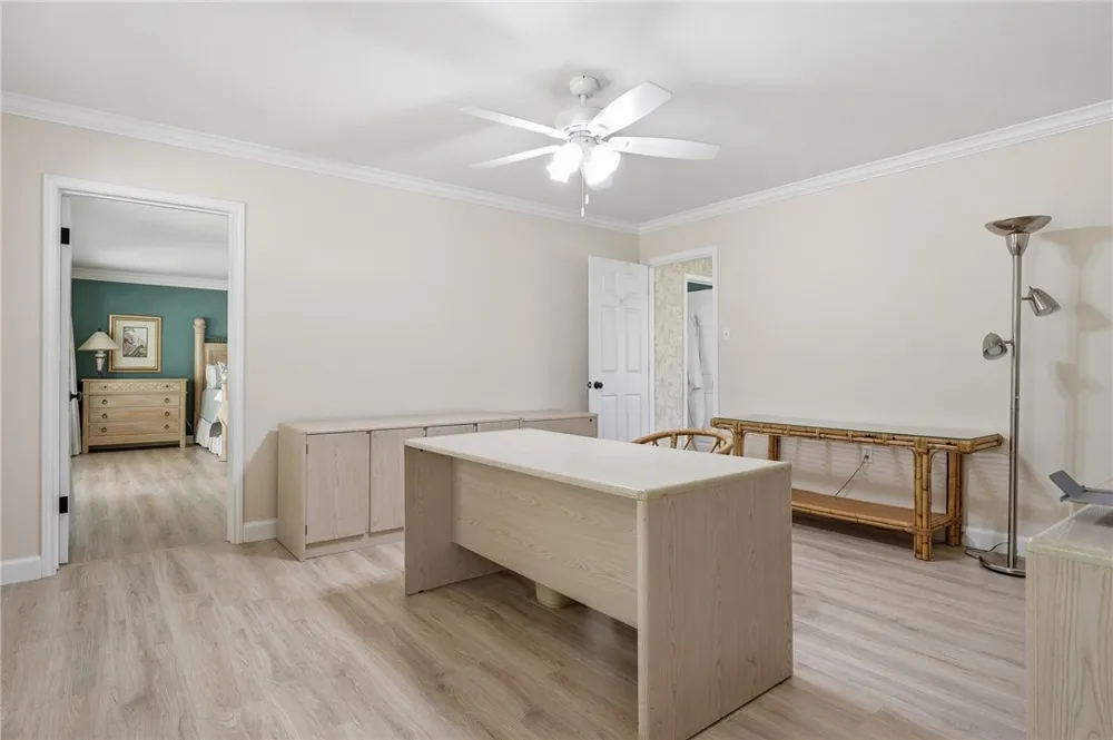 1663 Mooney Ingleside, TX 78362