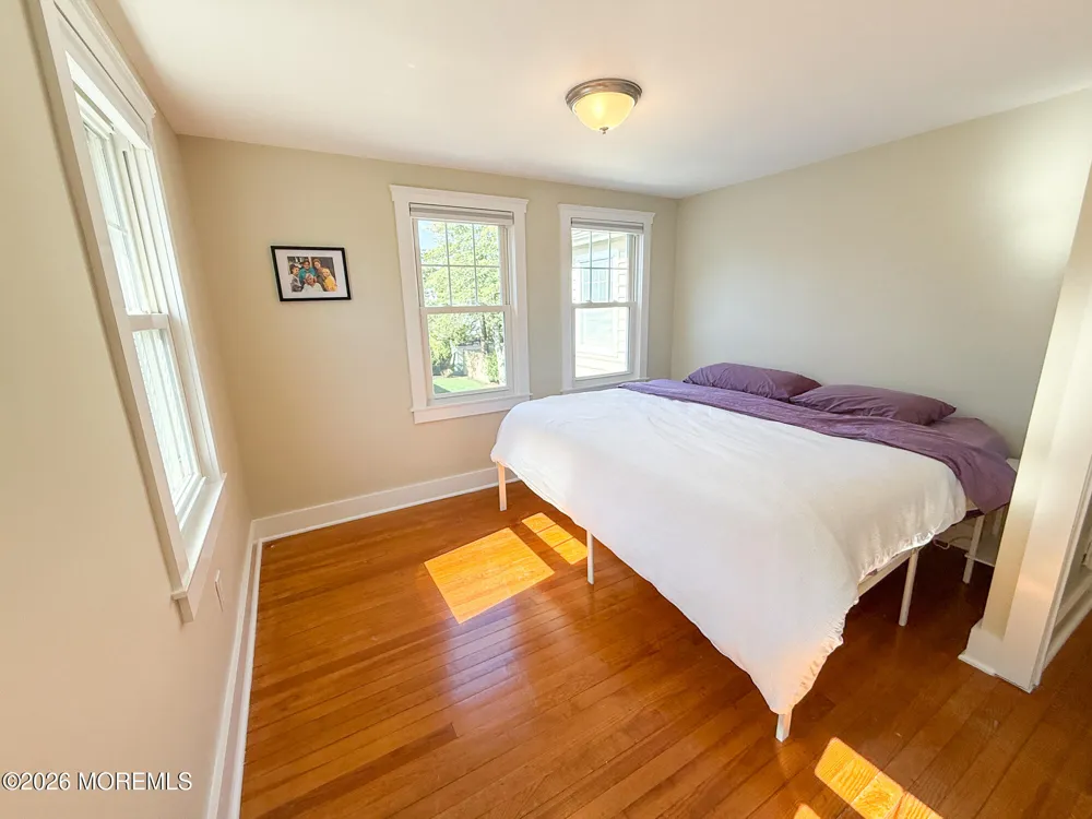 25 Ocean Avenue Manasquan, NJ 08736