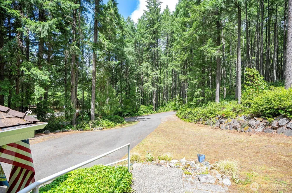 5501 NW Glenn Firs Lane Silverdale, WA 98383