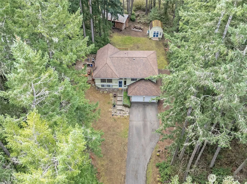 5501 NW Glenn Firs Lane Silverdale, WA 98383