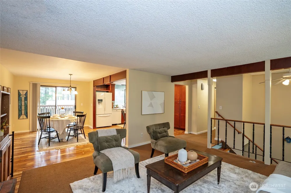 5501 NW Glenn Firs Lane Silverdale, WA 98383