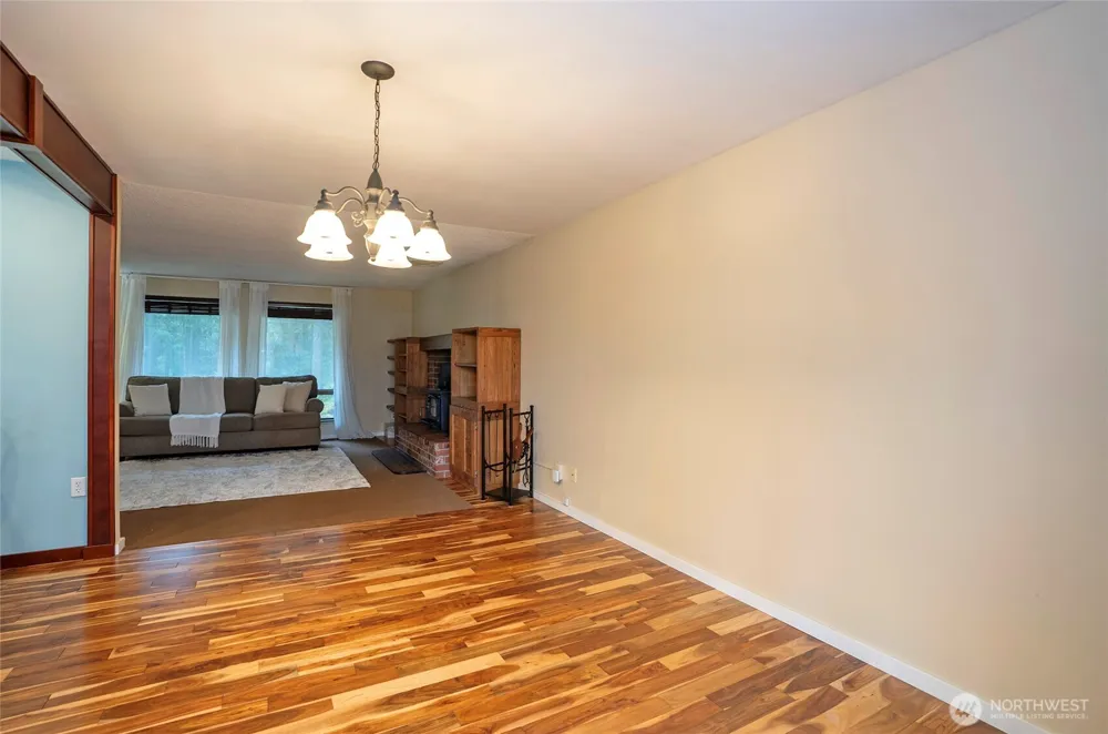 5501 NW Glenn Firs Lane Silverdale, WA 98383