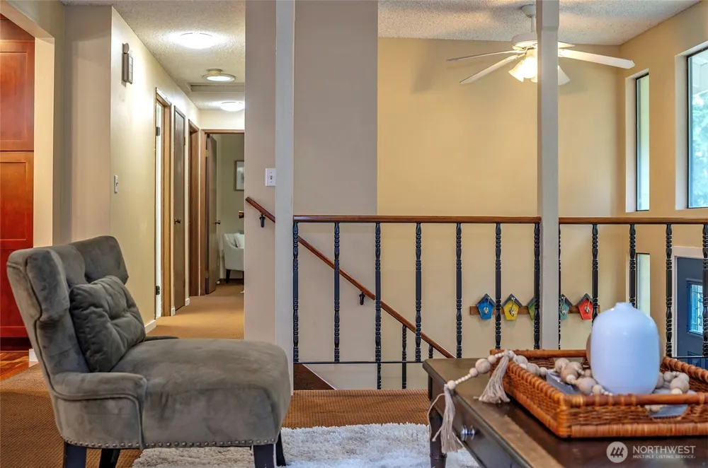 5501 NW Glenn Firs Lane Silverdale, WA 98383