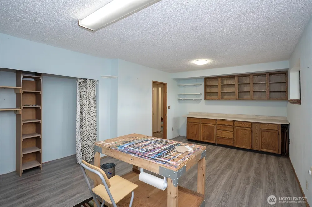 5501 NW Glenn Firs Lane Silverdale, WA 98383