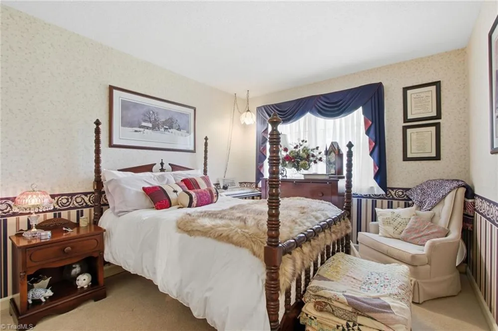 1515 Holly Circle Wilkesboro, NC 28697