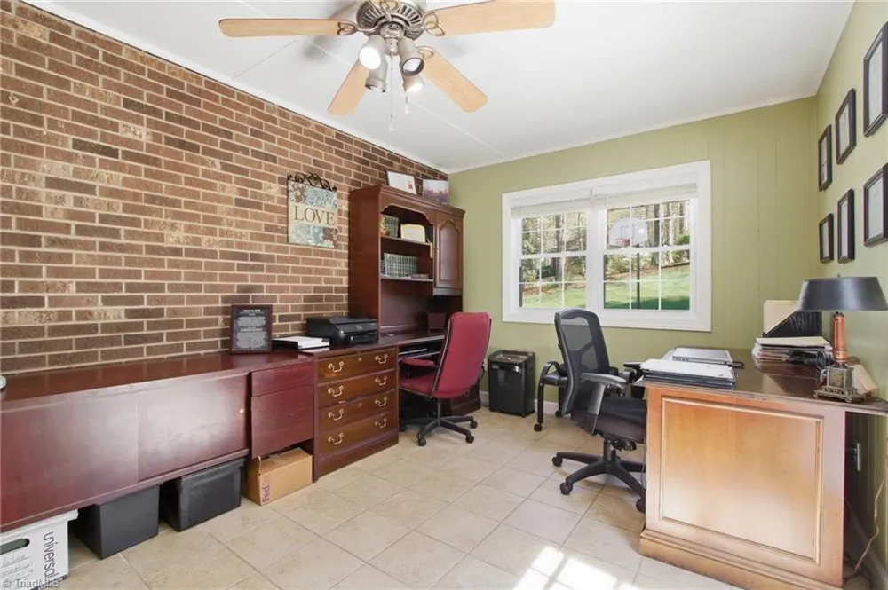 1515 Holly Circle Wilkesboro, NC 28697