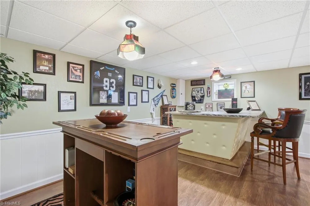 1515 Holly Circle Wilkesboro, NC 28697