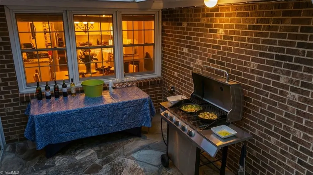 1515 Holly Circle Wilkesboro, NC 28697