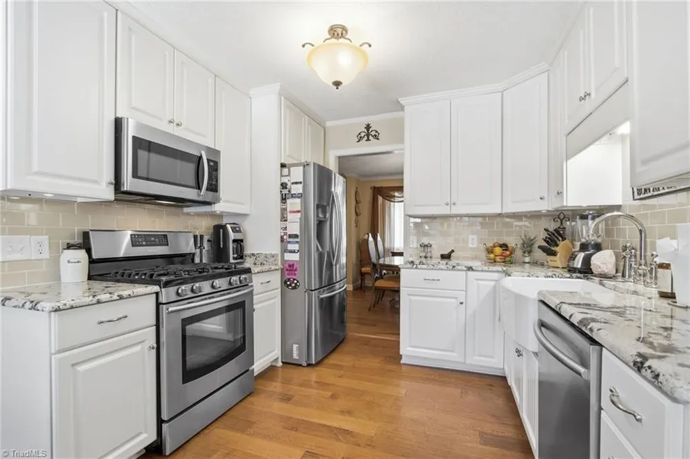 1515 Holly Circle Wilkesboro, NC 28697
