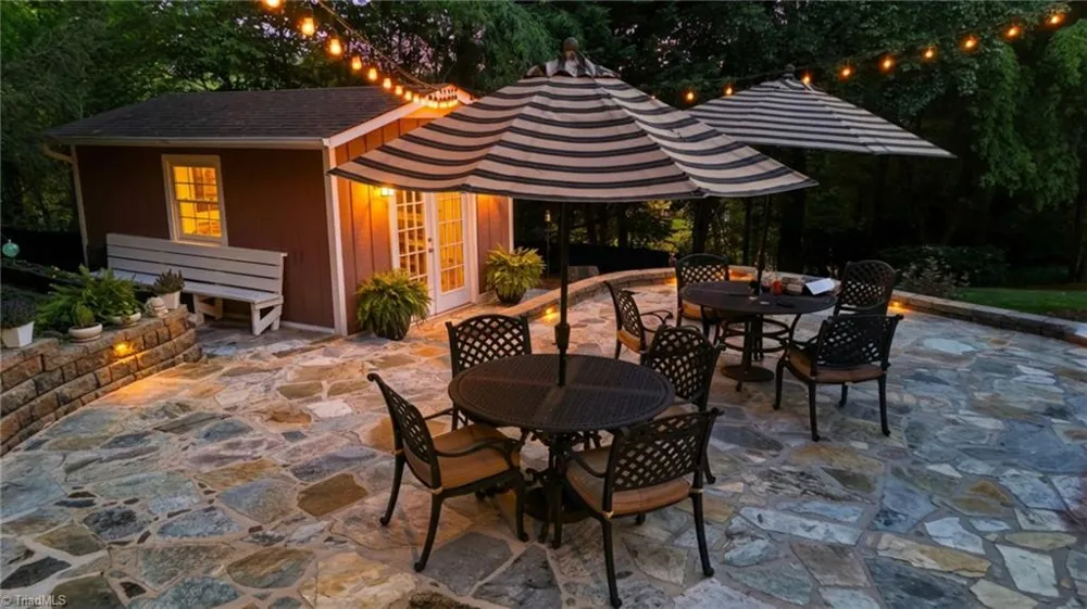 1515 Holly Circle Wilkesboro, NC 28697
