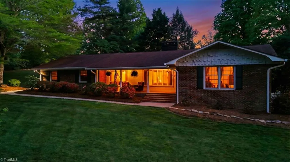 1515 Holly Circle Wilkesboro, NC 28697