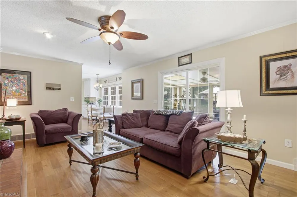 1515 Holly Circle Wilkesboro, NC 28697