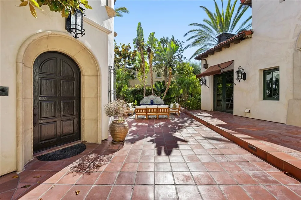 26 Fairway Newport Coast, CA 92657