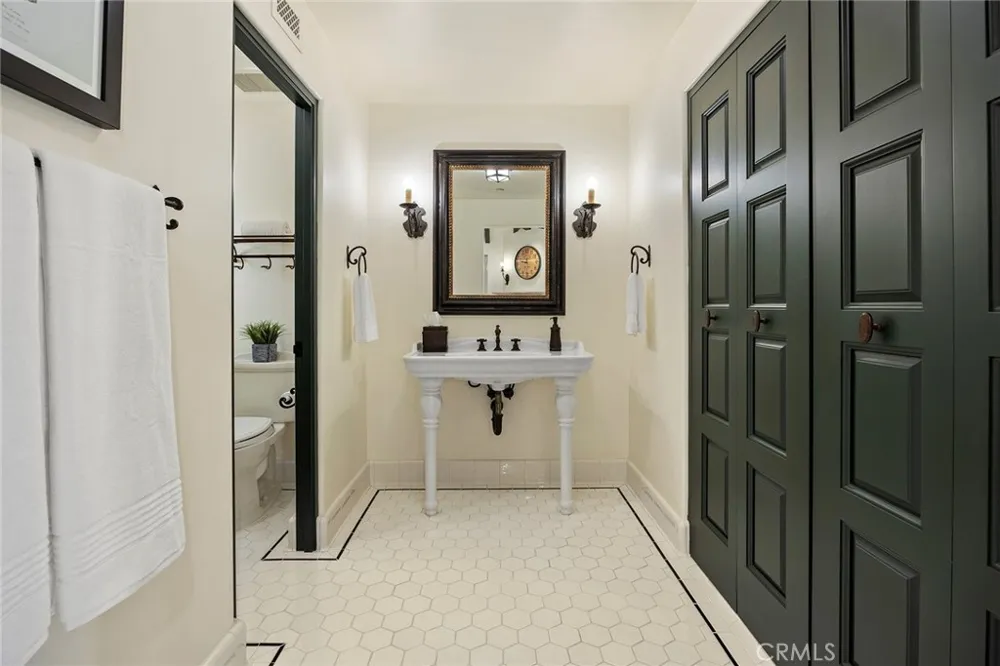 26 Fairway Newport Coast, CA 92657