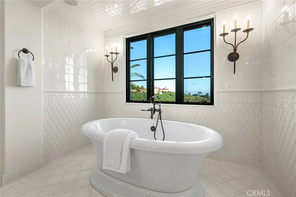 26 Fairway Newport Coast, CA 92657