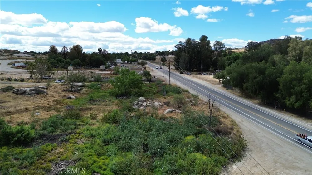 OLD ELSINORE #10 ROAD Perris, CA 92570