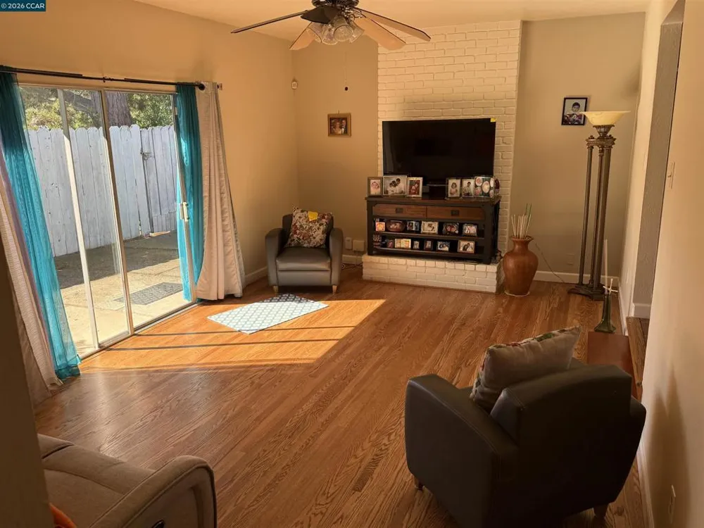 2860 Sargent Ave San Pablo, CA 94806