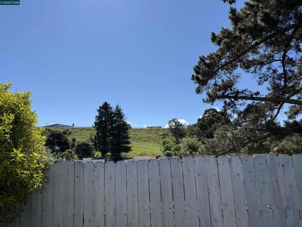 2860 Sargent Ave San Pablo, CA 94806