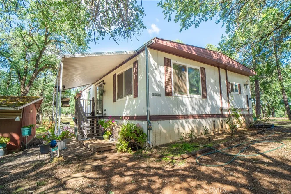19611 Reeds Creek Red Bluff, CA 96080
