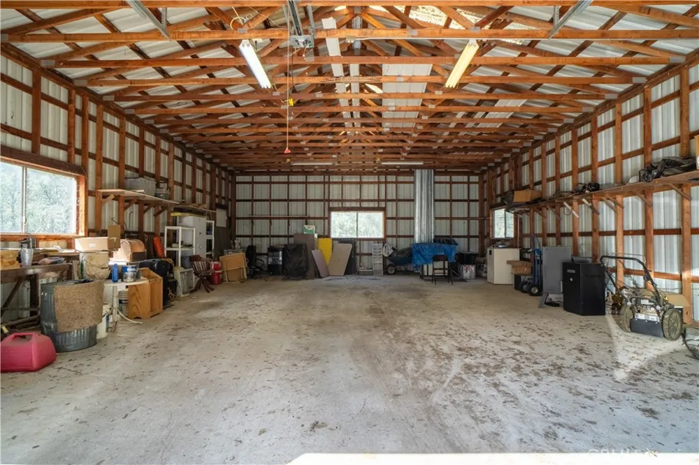 19611 Reeds Creek Red Bluff, CA 96080
