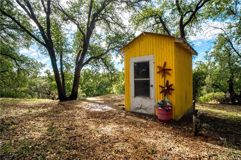 19611 Reeds Creek Red Bluff, CA 96080