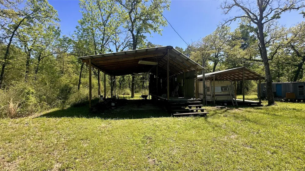9884 Rocky Ridge Lane Madisonville, TX 77864