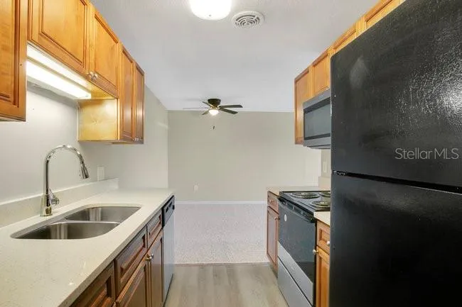 1695 LEE ROAD #D211 Winter Park, FL 32789