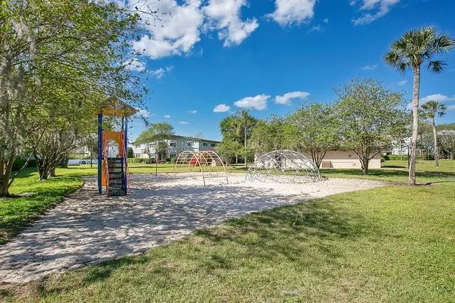 1695 LEE ROAD #D211 Winter Park, FL 32789