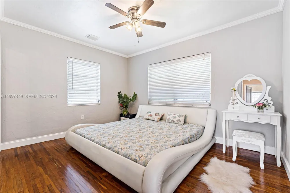 1601 16th Ct Hollywood, FL 33020