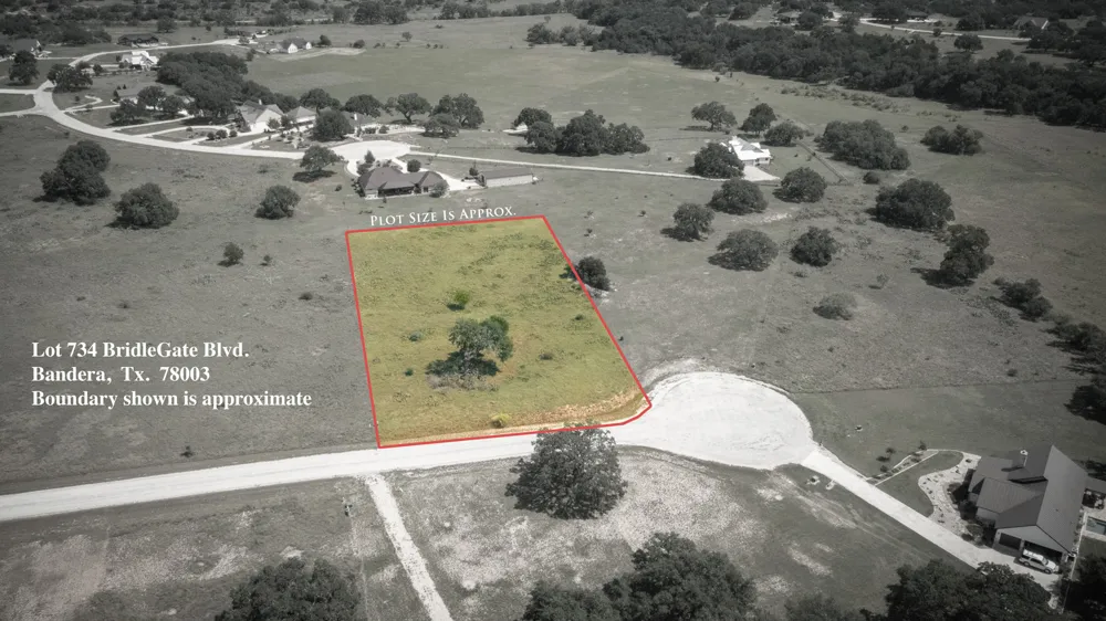 734 Salt Grass Trail Trail Bandera, TX 78003